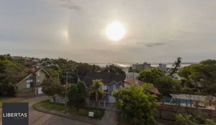 Cobertura sofisticada no Menino Deus com vista privilegiada para o Guaíba!