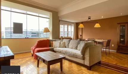 Apartamento 2 dormitórios, com linda vista, em frente ao Hospital de Clínicas