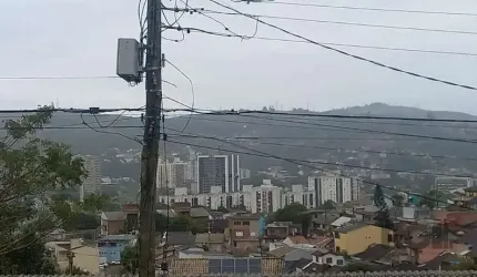 Casa para Venda - 49m², 2 dormitórios, 1 vaga - Jardim Carvalho