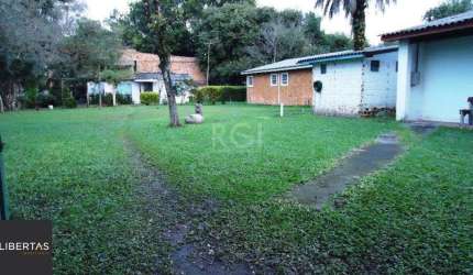 Sítio para Venda - 600m², 3 dormitórios, 70 vagas - Chapéu do Sol