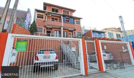 Casa á Venda - 192m², 4 dormitórios, 3 suites, 2 vagas - Medianeira