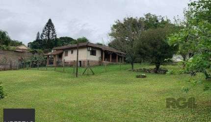 Casa para venda em Terreno de 10.000m² com Múltiplas Benfeitorias em Belém Velho