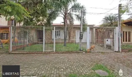 Casa para Venda - 180m², 3 dormitórios, sendo 1 suites, 2 vagas - Jardim Verde