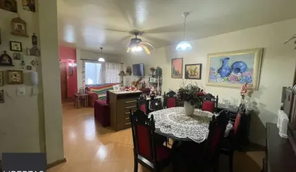 Apartamento 3 dormitórios com suíte e vaga de garagem no bairro Floresta em Porto Alegre