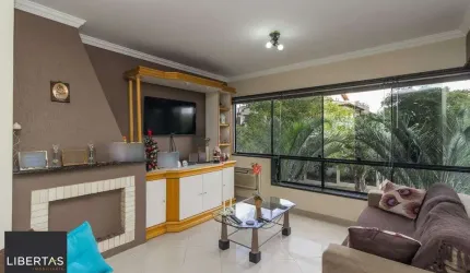 Apartamento de 3 dormitórios no bairro Jardim Itu Sabará - Porto Alegre