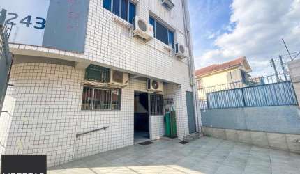 Ponto Comercial no Bairro Menino Deus.
