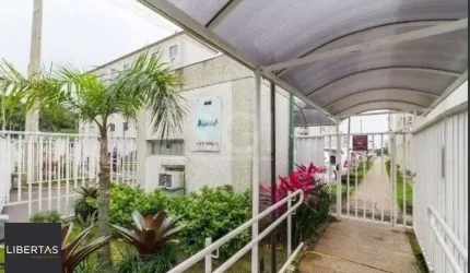 Apartamento 2 dormitórios com vaga no bairro Cavalhada.