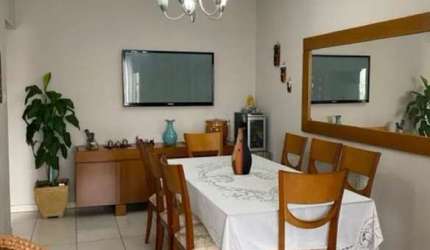 VENDA- Apartamento de 3 quartos, 2 banheiros, 102m2 com churrasqueira, reformado- São João