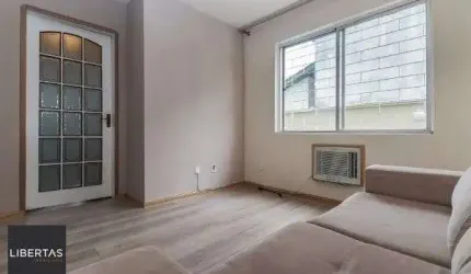 Apartamento na Medianeira de 3 dormitórios e vaga