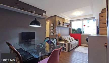 Apartamento de 2 domitórios, 1 vaga no bairro Cristal - Porto Alegre RS
