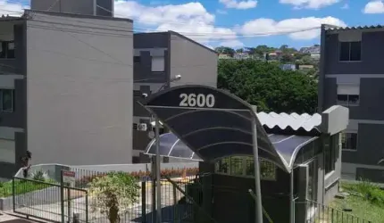 Apartamento com 02 dormitórios com vaga de garagem por convenção