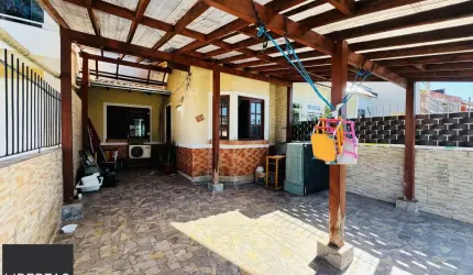 Casa à venda no bairro Hípica