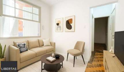 Apartamento na Ramiro Barcelos, com 1 dormitório