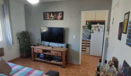 Apartamento 02 dormitórios com garagem / estacionamento