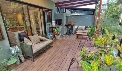 Casa em condomínio fechado com 2 quartos à venda no Santa Cândida, Curitiba , 121 m2 por R$ 990.000