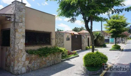 Apartamento com 2 dormitórios à venda, 61 m² por R$ 350.000,00 - Glória - Joinville/SC