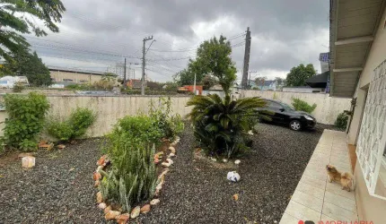 Casa com 3 dormitórios à venda, 118 m² por R$ 900.000,00 - Saguaçu - Joinville/SC