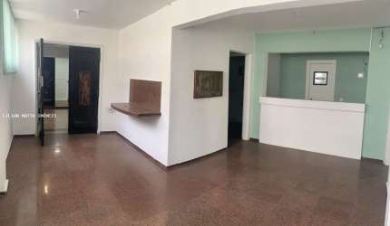 Sala Comercial para Venda em Juiz de Fora, Centro, 4 banheiros, 5 vagas