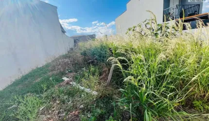 Terreno para Venda em Pinhalzinho, Centro