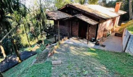 Chácara para Venda em Tuiuti, Zona Rural, 3 dormitórios, 1 suíte, 2 banheiros, 1 vaga