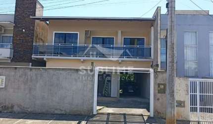 Sobrado no Bairro Adhemar Garcia