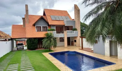 Sobrado 5 quartos para aluguel no Bairro CENTRO em TOLEDO por R$ 12.550,00