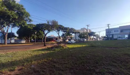 Terreno à venda no Bairro CENTRO em TOLEDO por R$ 1.400.000,00