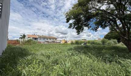 Terreno à venda no Bairro JARDIM GISELA em TOLEDO por R$ 490.000,00