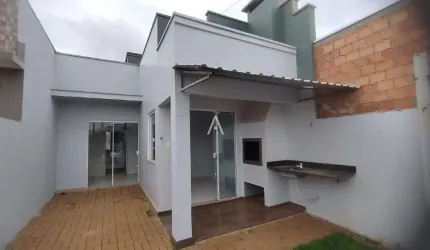 Casa Residencial 2 quartos à venda no Bairro PINHEIRINHO em TOLEDO por R$ 225.000,00