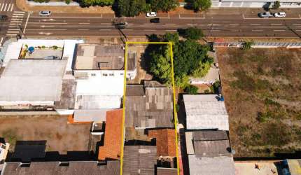 Terreno Comercial no Centro de Cascavel - Pr., com 825,00m², por R$ 2.500.000,00