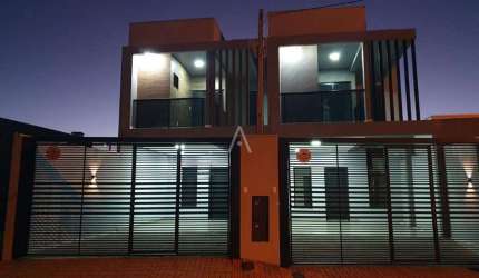 Sobrado 3 quartos à venda no Bairro ESMERALDA em CASCAVEL por R$ 550.000,00