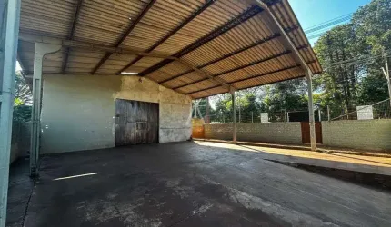 Barracão Comercial para aluguel no Bairro VILA BECKER em TOLEDO por R$ 5.000,00