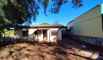 Casa Residencial 2 quartos para aluguel no Bairro VILA INDUSTRIAL em TOLEDO por R$ 1.500,00