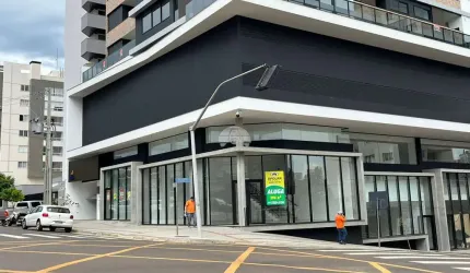 Sala comercial para alugar na Rua Tocantins, 2740, Centro, Pato Branco, 296 m2 por R$ 9.900