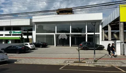 Sala comercial para alugar na Avenida Tupi, 1644, Centro, Pato Branco, 236 m2 por R$ 12.000