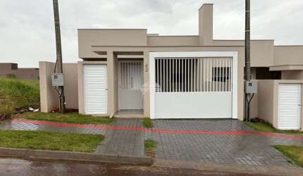 Casa com 3 quartos para alugar na Rua Professor Genirio João Favero, 140, Fraron, Pato Branco, 93 m2 por R$ 1.850