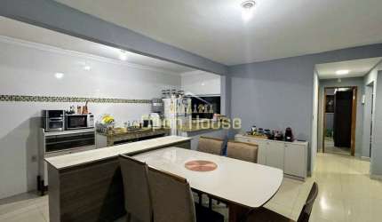 OPORTUNIDADE EXCELENTE!!Casa à venda,com 3 quartos sendo 1 suíte na Vila Santa Cecília, Volta Redon