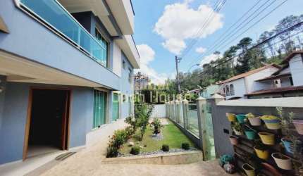 Encontre seu Refúgio dos Sonhos em Volta Redonda: Casa de 4 Quartos, 3 Suítes e Espaços Encantadore