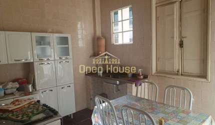 Casa Espetacular em Abelhas, Barra Mansa - O Seu Novo Lar Aguardando por Você!