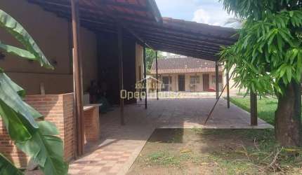 Chácara dos Sonhos com 1650m²: Seu Refúgio de Tranquilidade e Lazer!