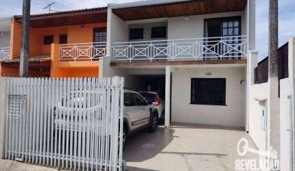 Sobrado com 3 dormitórios à venda, 169 m² por R$ 780.000,00 - São Pedro - São José dos Pinhais/PR
