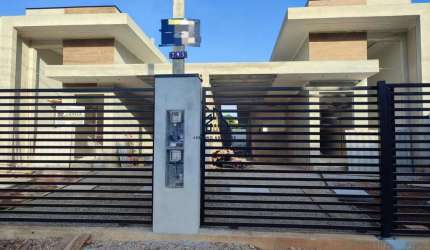 Casa no Costeira próximo a entrada do Caminho do Vinho