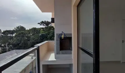 Apartamento com Suíte,  Sacada e Churrasqueira
