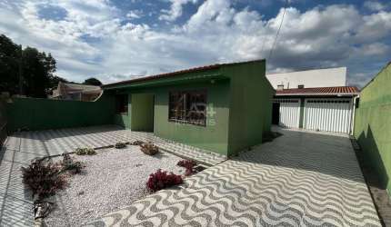 Casa com Amplo Terreno à venda no bairro Cajuru em Curitiba/PR