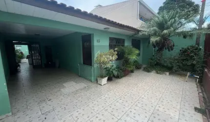 Casa com 3 dormitórios à venda no bairro Uberaba em Curitiba/PR