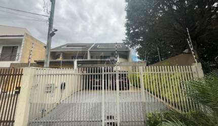 Sobrado Triplex à venda no bairro Uberaba em Curitiba/PR