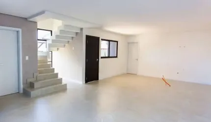 Casa com 2 quartos à venda na Rua Otto Winter, 81, Bom Retiro, Joinville por R$ 945.000