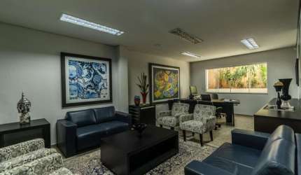 Comercial para Venda em Cuiabá, QUILOMBO, 4 vagas