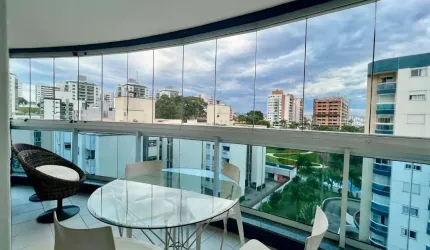 SEJA DONNO DESSE AMPLO APARTAMENTO NO NOVO ESTREITO