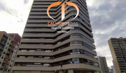 Apartamento à Venda no Coração do Meireles - 340m², 5 Vagas de Garagem